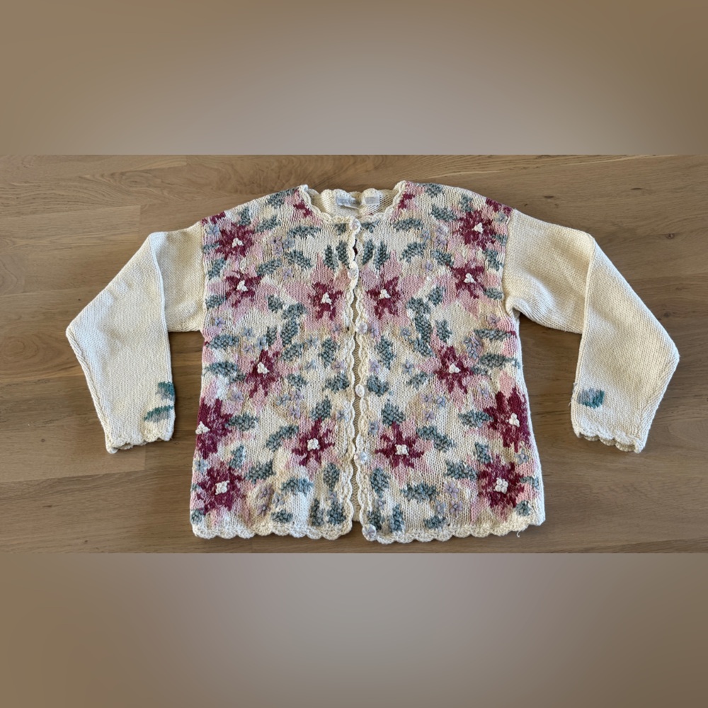 Heirloom vintage floral knit cardigan size medium
